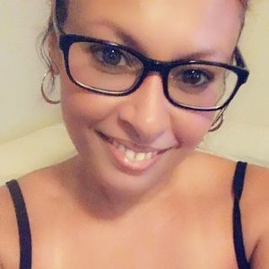 Meet your Posher, Kelli